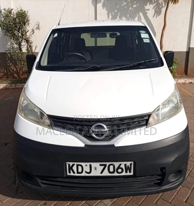 Nissan NV200 2014 White