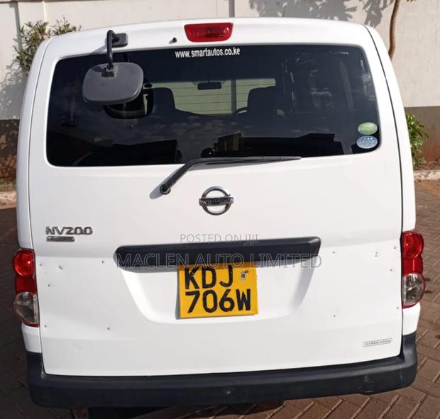 Nissan NV200 2014 White