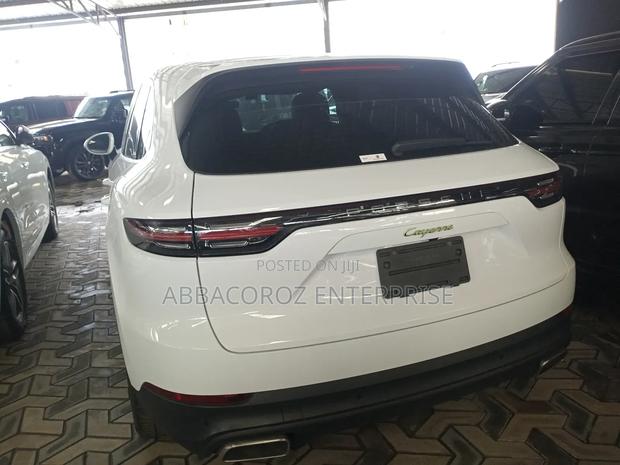 Porsche Cayenne 2019 White