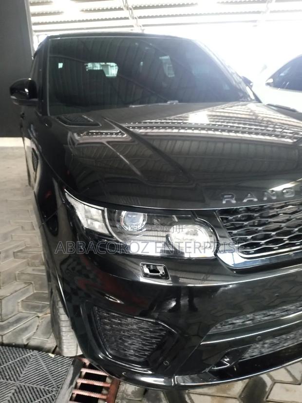Land Rover Range Rover Sport SVR 2019 Black