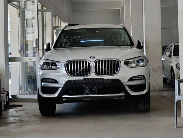 BMW X3 xDrive30i AWD 2018 White
