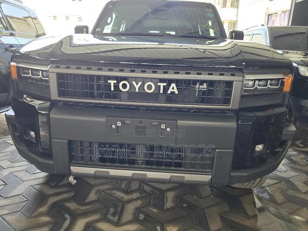 Toyota Land Cruiser Prado 2024 Black