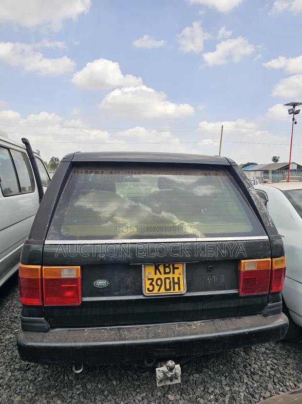 Land Rover Range Rover 2000 Green