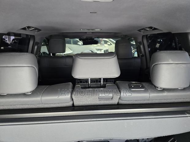 Toyota Land Cruiser 2023 Black