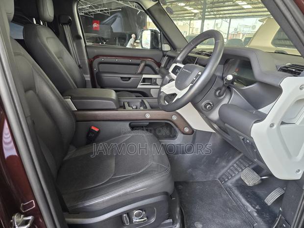 Land Rover Defender 2023 Maroon