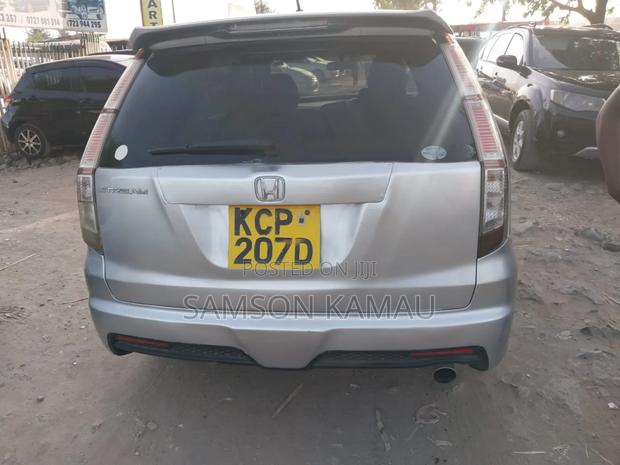 Honda Stream 2010 Silver