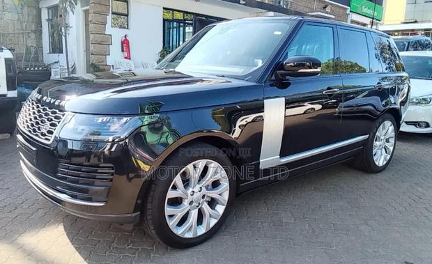 Land Rover Range Rover Vogue 2018 Black