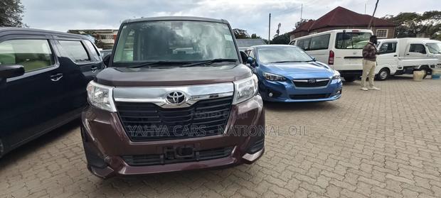Toyota Roomy 1.0 FWD 2018 Brown