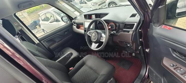 Toyota Roomy 1.0 FWD 2018 Brown
