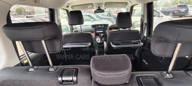 Toyota Roomy 1.0 FWD 2018 Brown