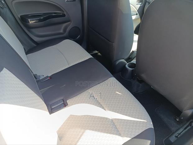 Mitsubishi Mirage SE 2018 Black