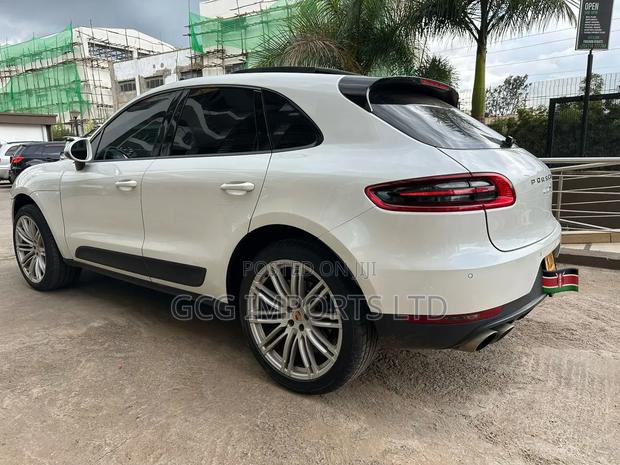 Porsche Macan 2016 White