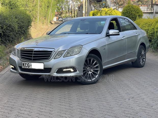 Mercedes-Benz E350 2010 Silver