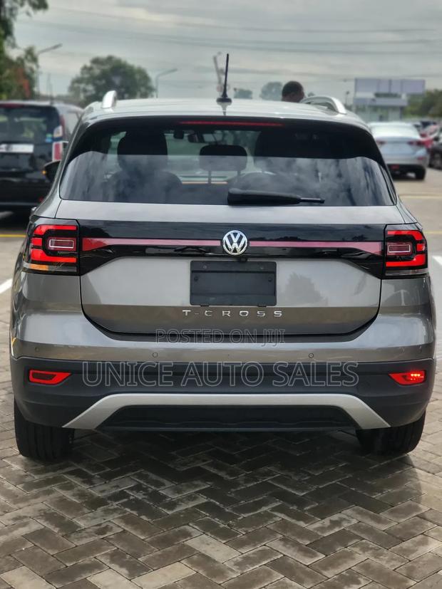 Volkswagen T-Cross 2020 Gray