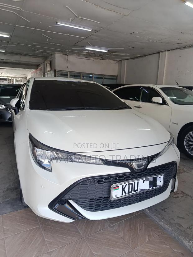 Toyota Corolla 2019 White