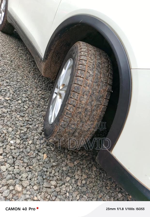 Nissan X-Trail 2.0 Petrol FWD 2017 White