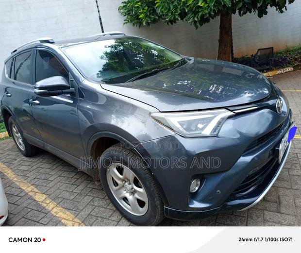 Toyota RAV4 2018 Black