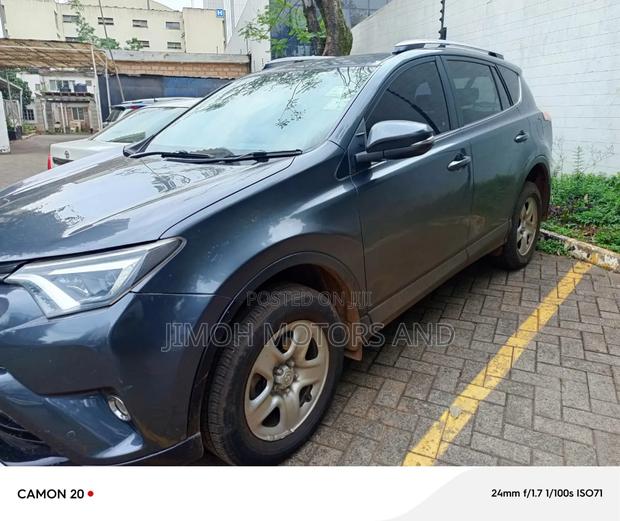 Toyota RAV4 2018 Black