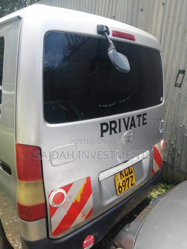 Toyota TownAce 2010 Silver