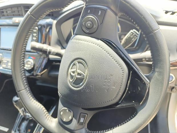 Toyota Axio 1.5 Hybrid G 2WD 2019 White