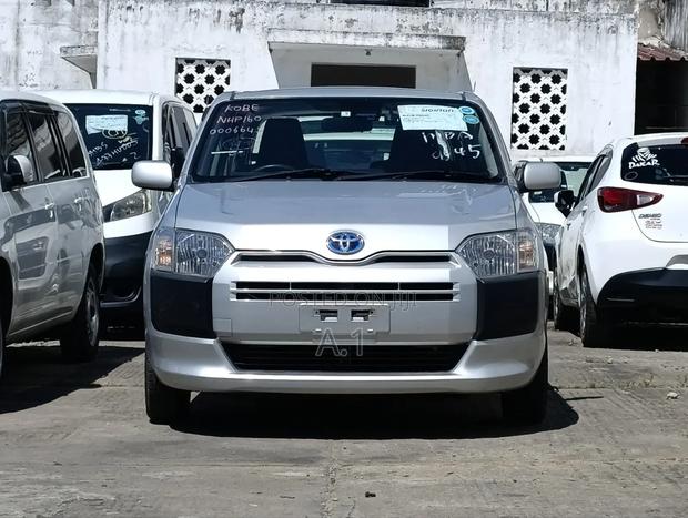 Toyota Succeed 2019 Silver