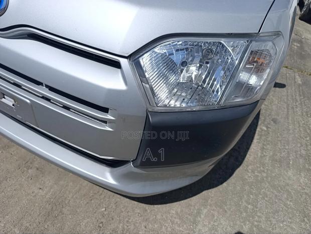 Toyota Succeed 2019 Silver
