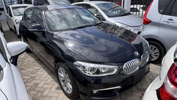 BMW 118i 2019 Black