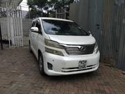 Toyota Vellfire 2010 White for sale