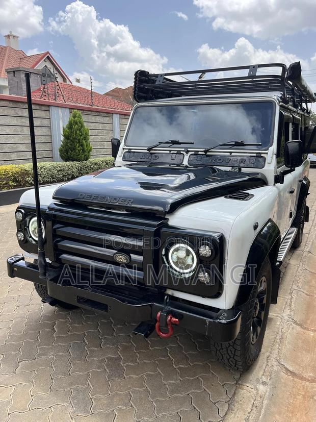 Land Rover Defender 1997 White