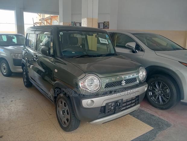 Suzuki Hustler 2019 Black