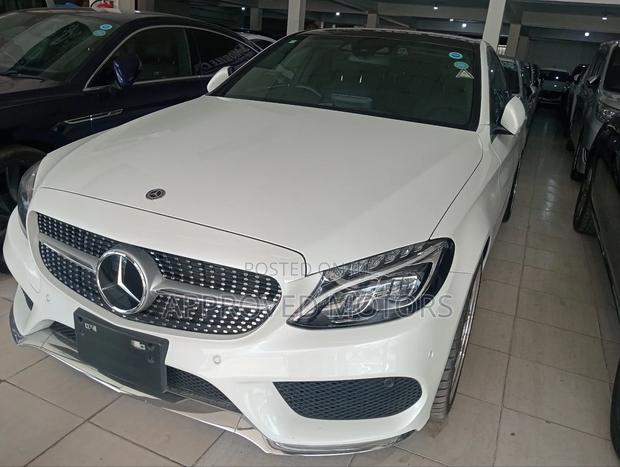 Mercedes-Benz C200 2018 White
