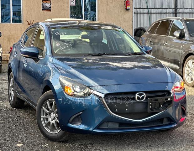 Mazda 2 2019 Blue