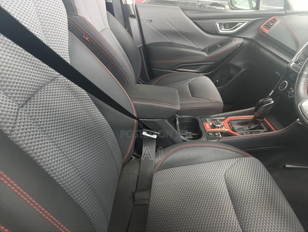 Subaru Forester 2018 White