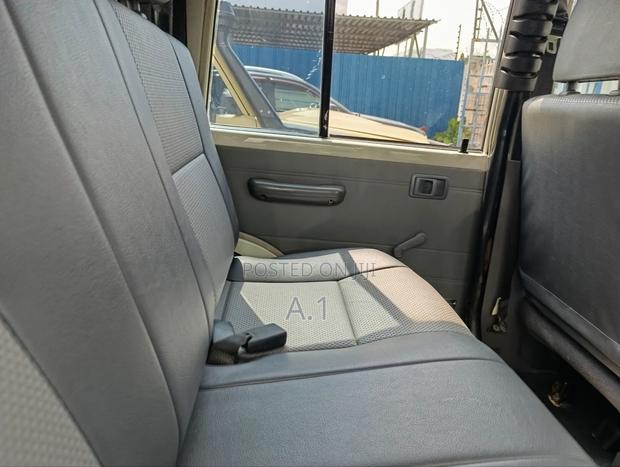 Toyota Land Cruiser 2019 White