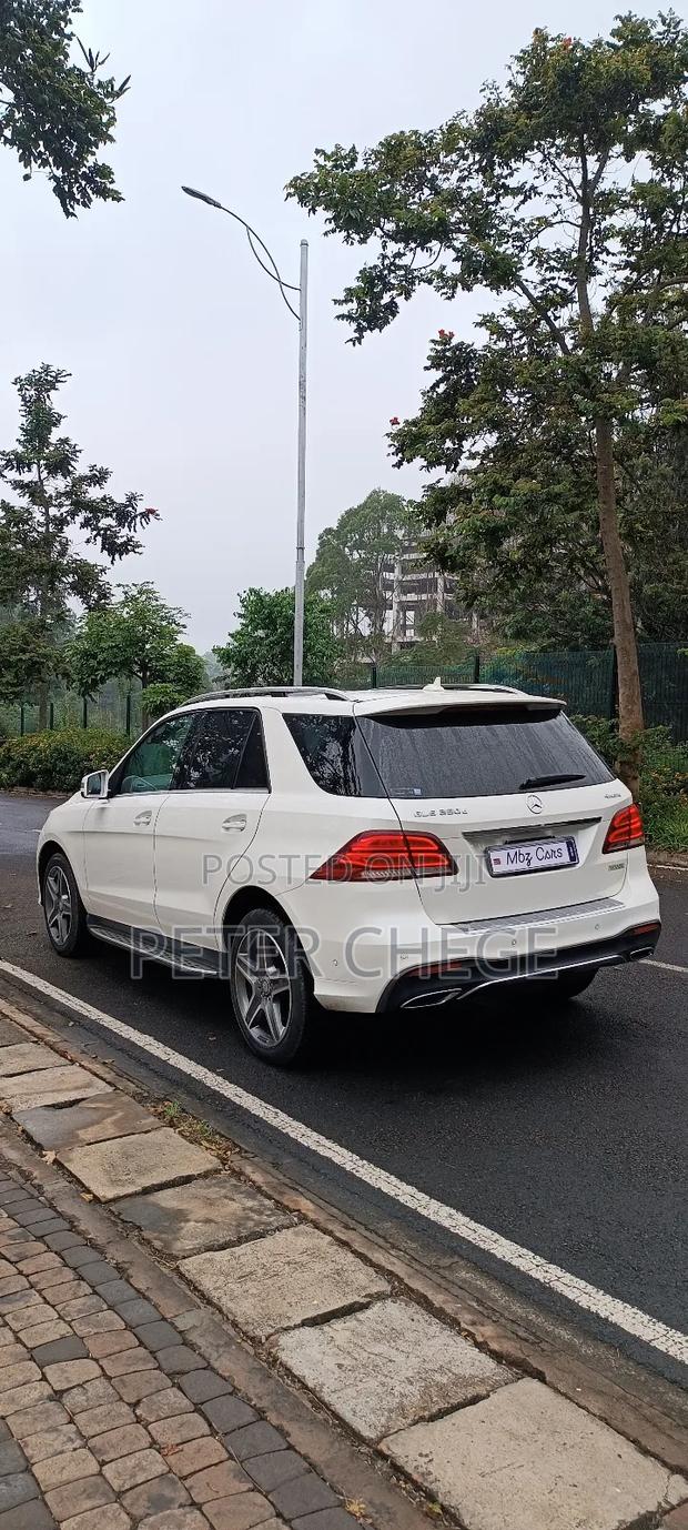Mercedes-Benz GLE-Class 2017 White