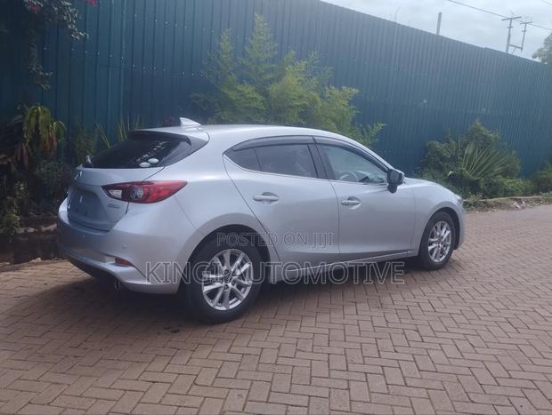 Mazda Axela 2018 Silver