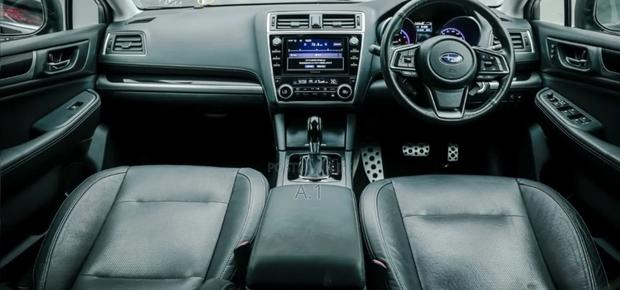 Subaru Legacy 2.5i Premium AWD 2018 Black