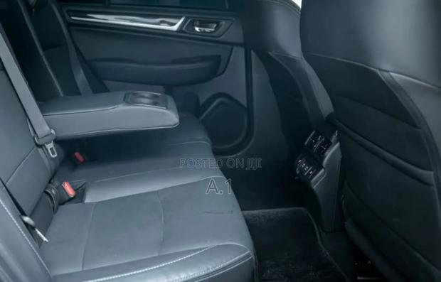 Subaru Legacy 2.5i Premium AWD 2018 Black