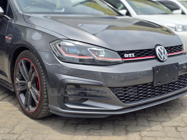 Volkswagen Golf 2019 Gray