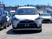 Toyota Sienta 1.5 FWD 2019 Off white for sale