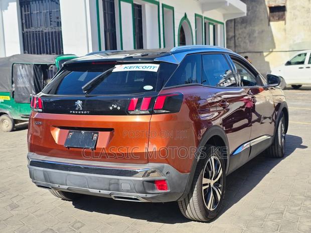Peugeot 3008 2019 Orange