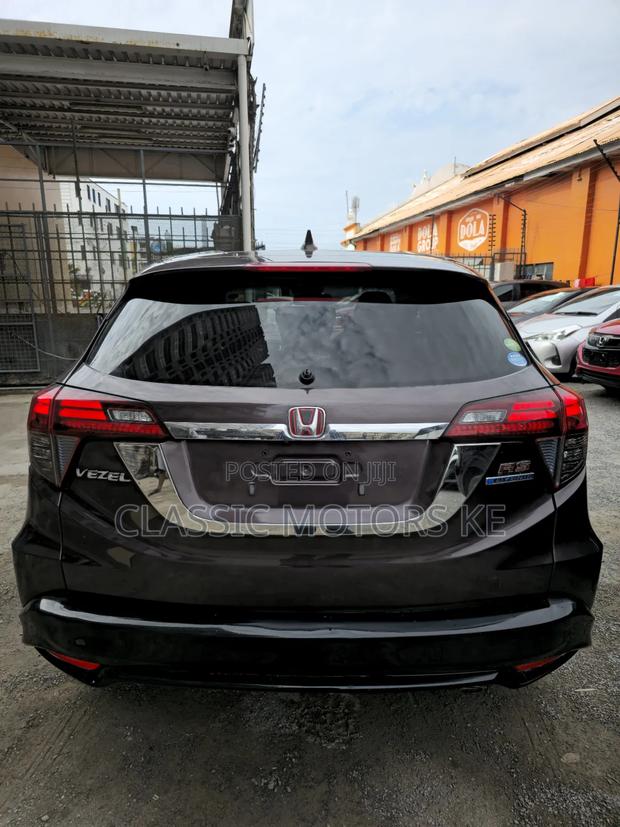 Honda Vezel 1.5 Hybrid 2WD 2019 Gray