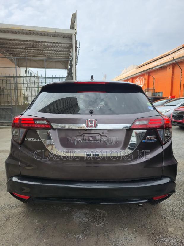 Honda Vezel 1.5 Hybrid 2WD 2019 Gray