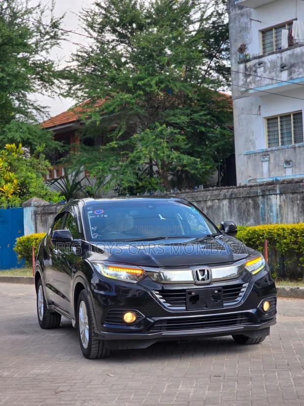 Honda Vezel 1.5 Hybrid 2WD 2018 Black