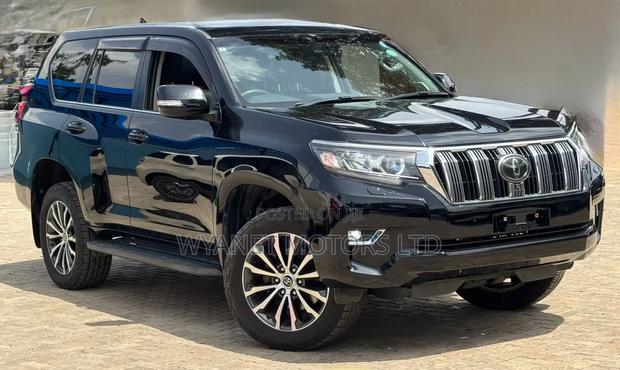 Toyota Land Cruiser Prado 2.8 2019 Black