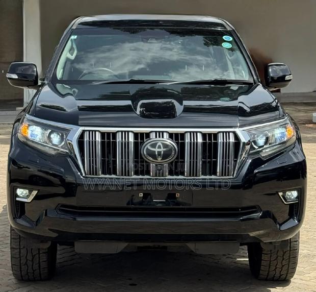 Toyota Land Cruiser Prado 2.8 2019 Black