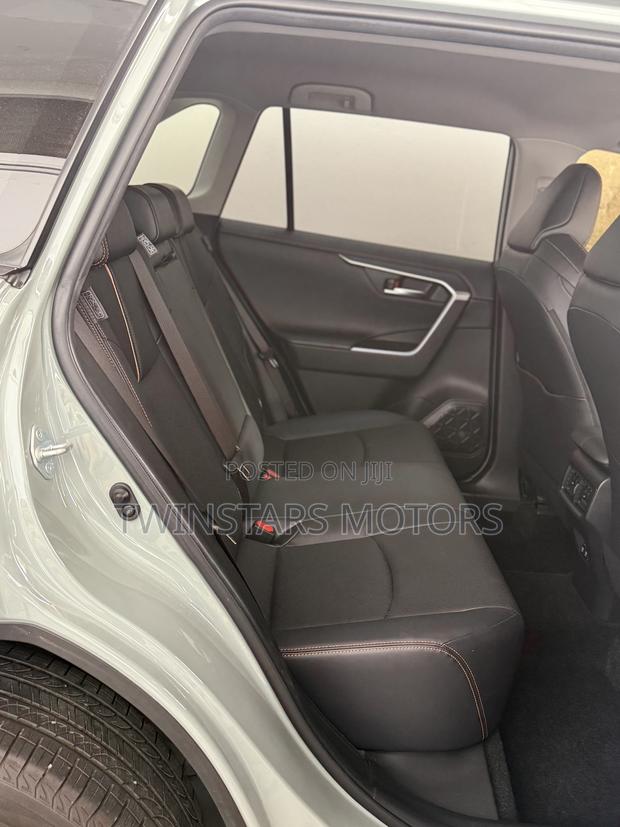 Toyota RAV4 Adventure AWD 2020 Gray