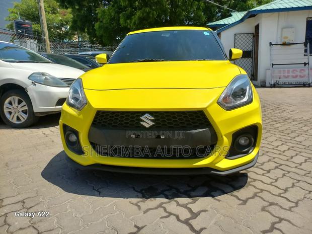Suzuki Swift Sport 2019 Yellow