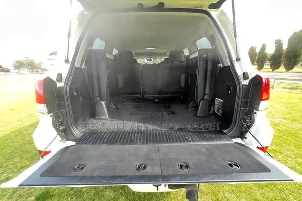 Toyota Land Cruiser 4.5 V8 VXR 2020 White