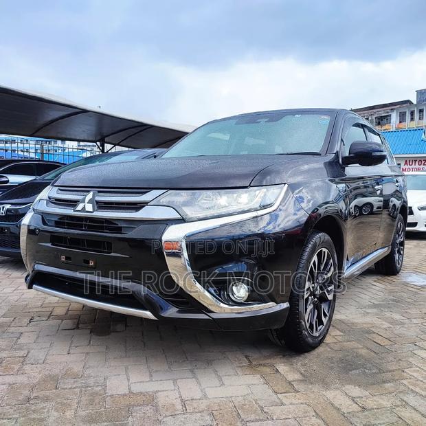 Mitsubishi Outlander 2019 Black